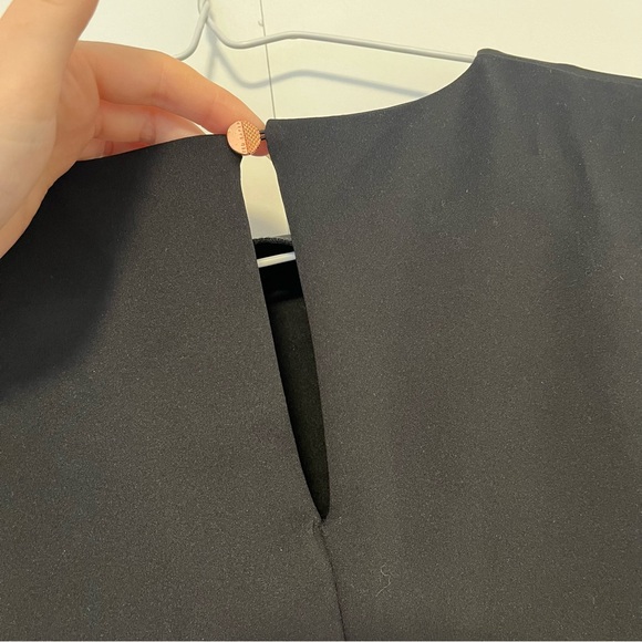 ted baker❣️SAMPLE scallop short sleeve black - Picture 6 of 7